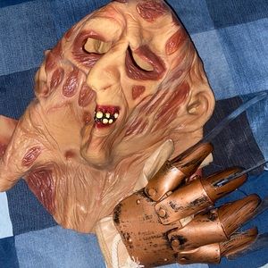 Freddy Mask & Glove